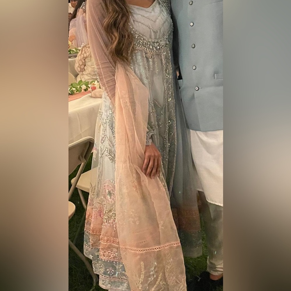 Women’s Republic Wear XS Pakistani Outfit for wedding, Mehndi. Valima wear.
